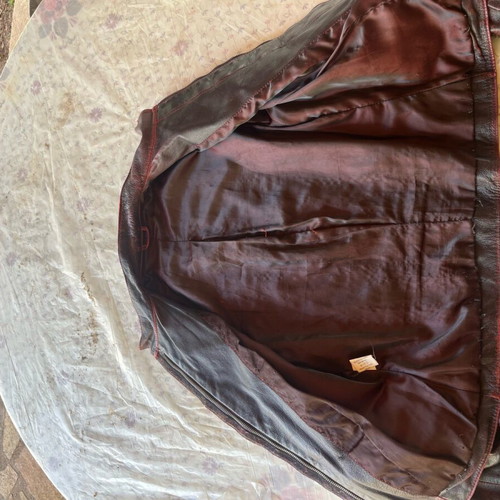 Leather jacket women like new, genuine leather