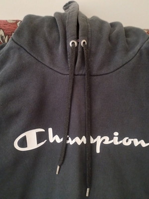 Φούτερ Champion μαύρο μεταχειρισμένο, μέγεθος L