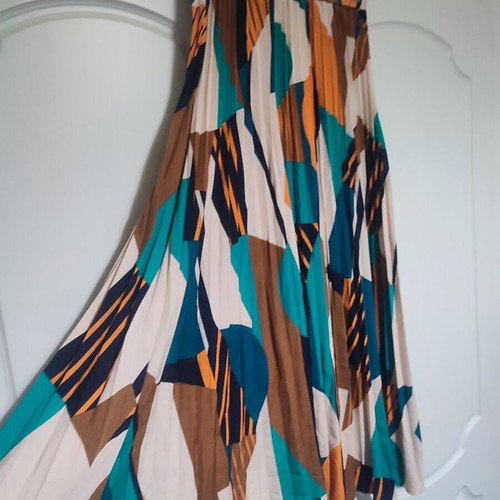 Pleated skirt Shein like new, multicolor, size M