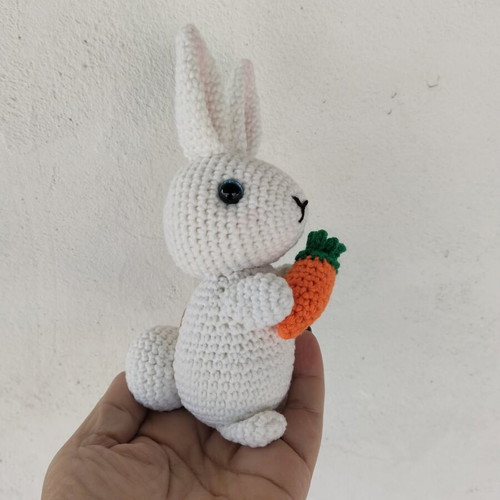 Handmade knitted bunny with carrot new