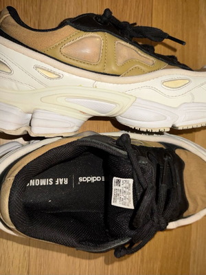 Unisex sneakers