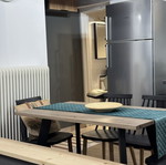 Dining table like new, length 120 cm