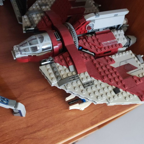 Lego Mandalorian Fighter and Ashoka Jedi Shuttle like new without figures