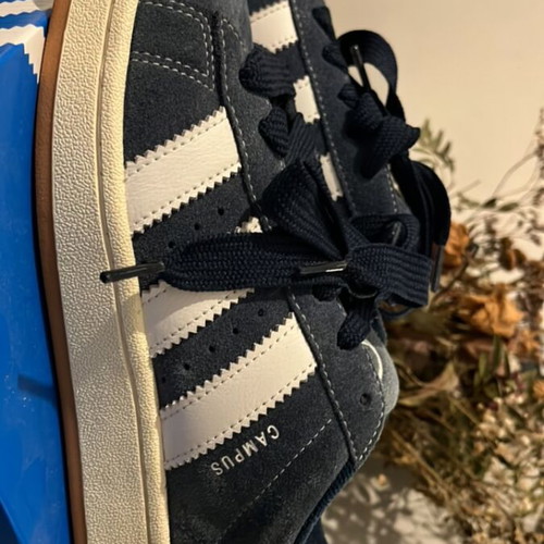 Adidas Campus sneakers navy blue, like new, size 40.5