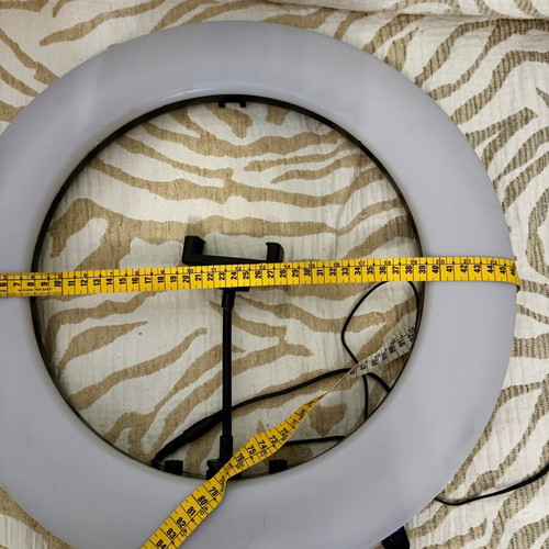 Professional ring light like new, 45cm diameter, without tripod