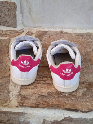 Stan Smith Adidas αθλητικά παπούτσια μέγεθος 26 μεταχειρισμένα, άσπρα και ροζ
