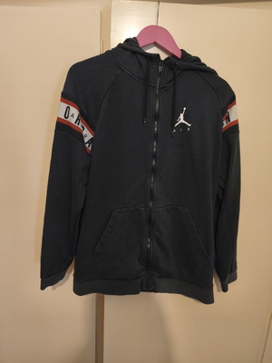 Jordan men's jacket large, like new, dark blue