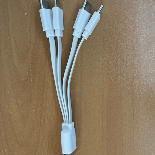 USB Charging Cable Male to 4 USB C Female like new