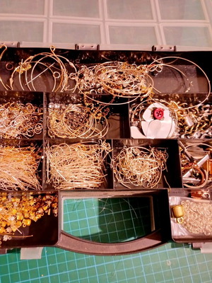 Jewelry making materials case new