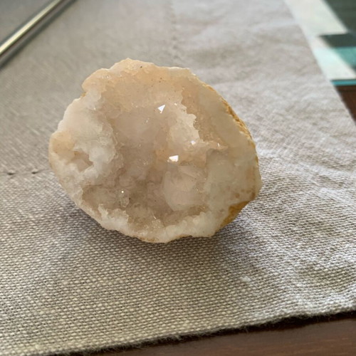 Geode with shiny white crystals, small 5 x 3.5 cm