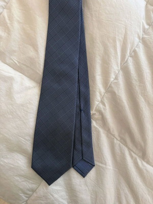 Massimo Dutti tie like new, blue with checkered pattern