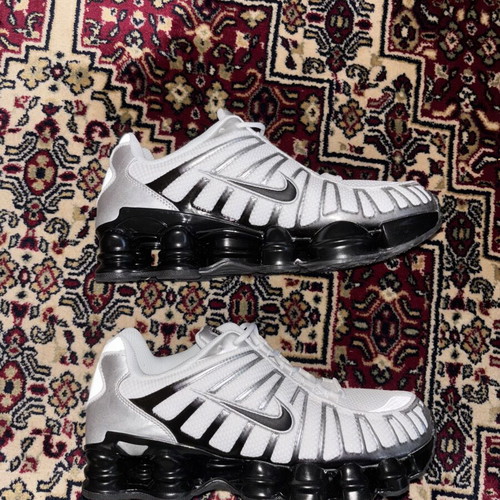 Nike Shox TL sneakers brand new, size 44, white and grey