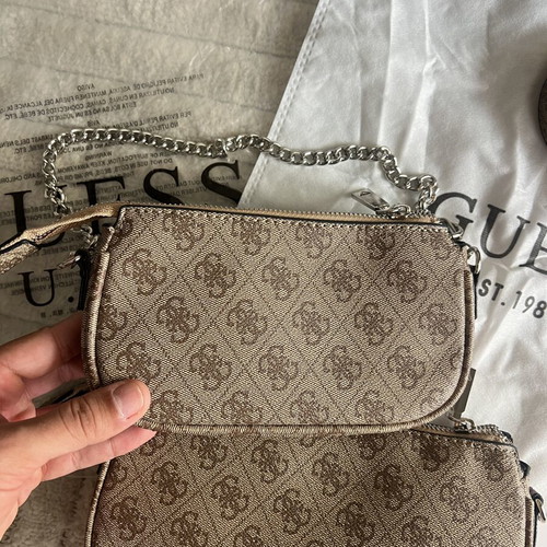 Guess bags set of 2 new, beige and brown shoulder bags