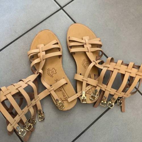 Tsoukalas Shoes beige platform sandals size 37