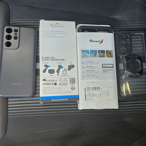 Samsung S23 Ultra cases used, pack of 4 with quadlock and waterproof