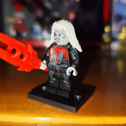 Knull Symbiote King figure like new with accessories