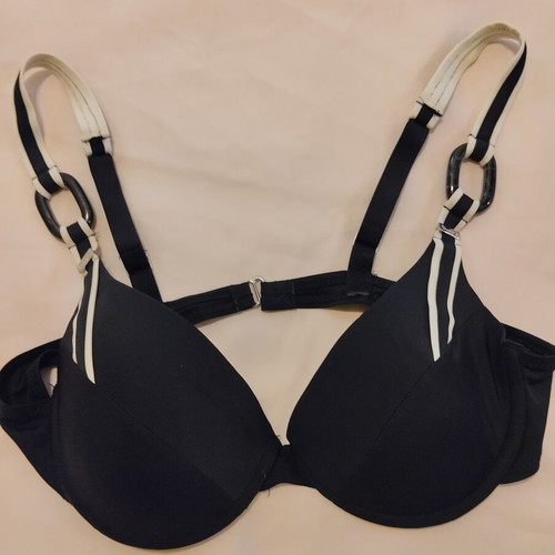 Donna's Modalisa Medium/Large Bikini Top used, black