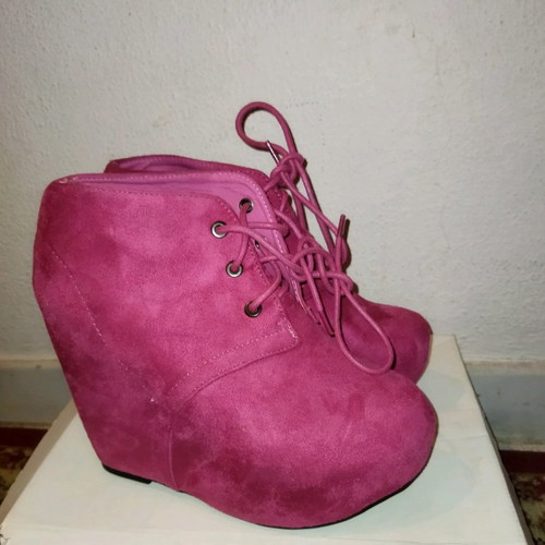 Booties size 40 new pink