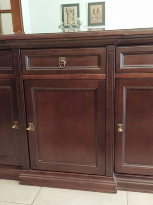 Buffet with mirror like new, handmade