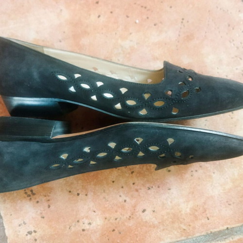 Sebastakis black pumps with cutout designs like new, size 37.5