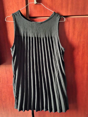 Blouse and dress like new, 2 pieces