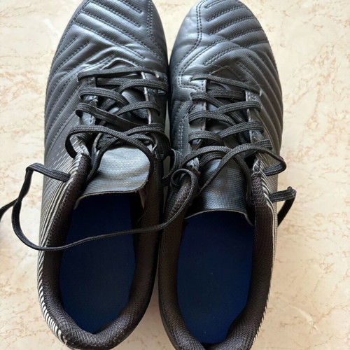 Kipsta football shoes like new, size 40, black