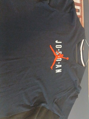 T shirt new, size 4XL, blue
