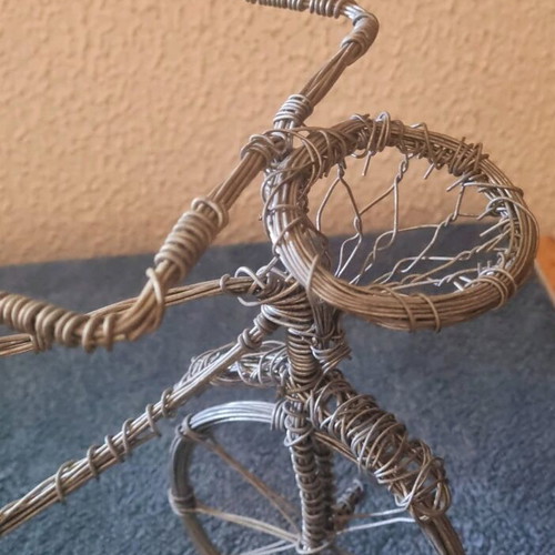 Handmade wire bicycle like new