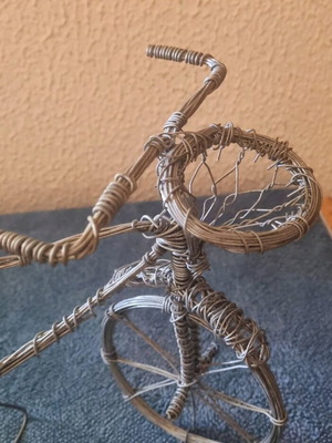 Handmade wire bicycle like new