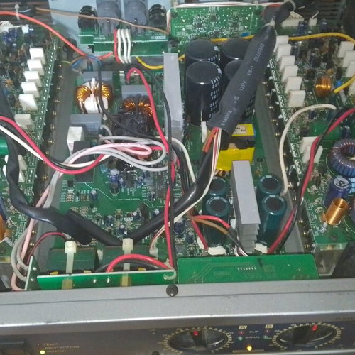 inquire about availability Yamaha P7000S Amplifier 700W-8Ω/channel 2 channels YS Processing.