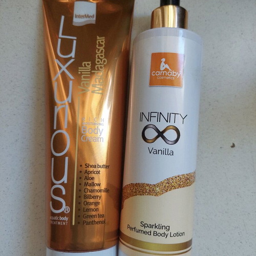 Body cream sealed and sparkling body lotion like new