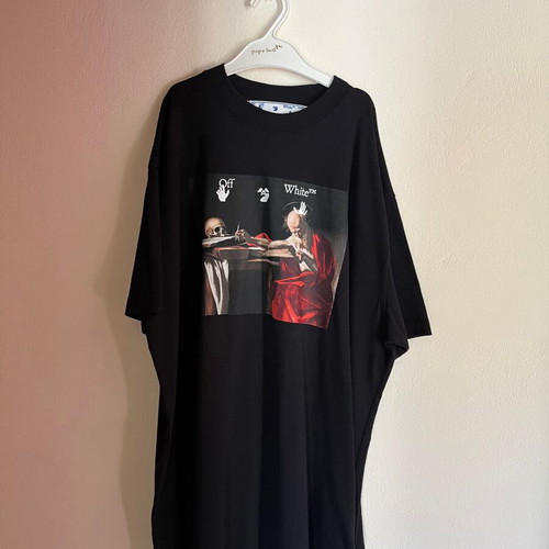 Off White top new, size XS, black, oversize fit