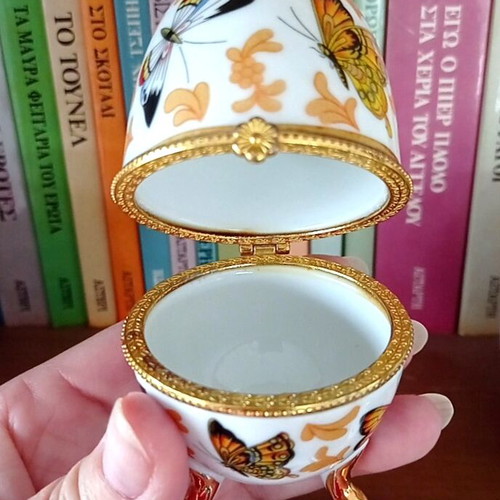Limoges porcelain egg hinged like new with butterfly design