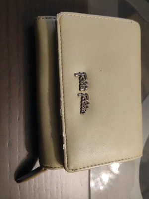 Folli Follie χακί πορτοφόλι με μικρές φθορές μεταχειρισμένο