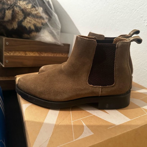 Chelsea boots Zara leather like new brown