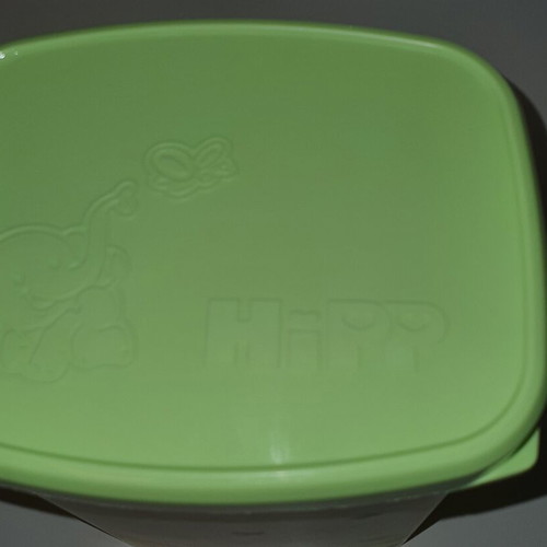 Hipp milk storage container