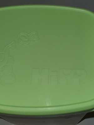 Hipp milk storage container