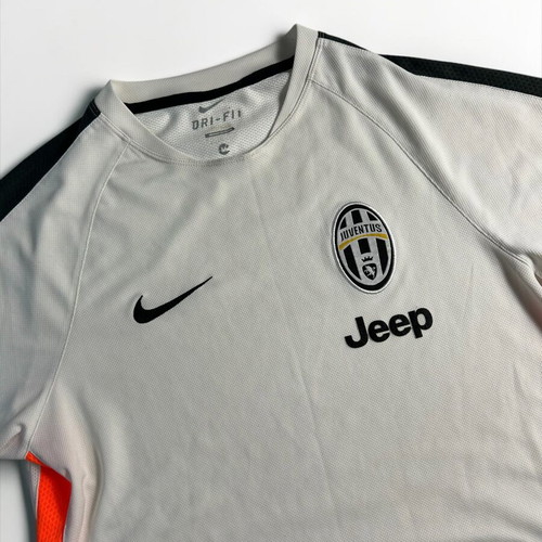 Nike Juventus FC Vintage Y2K 2014-2015 Training T-shirt white orange size M like new