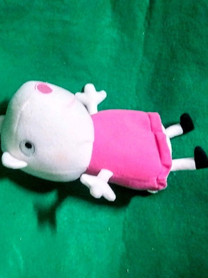 Suzy sheep velvet toy like new from Peppa Pig