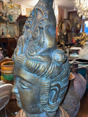 Ceramic bust used with base height 0.80