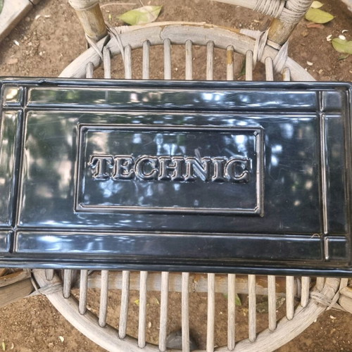 Technic aquarium like new, glass with filter holes
