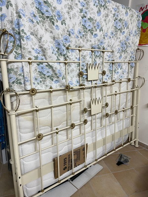 Iron bed king size with mattress like new