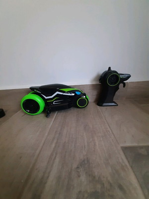 Exost remote control car like new