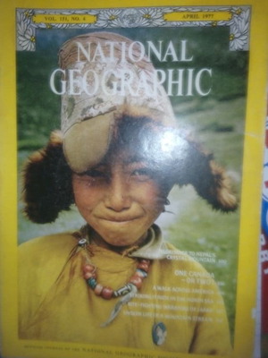 Списание National Geographic Американско издание април 1977