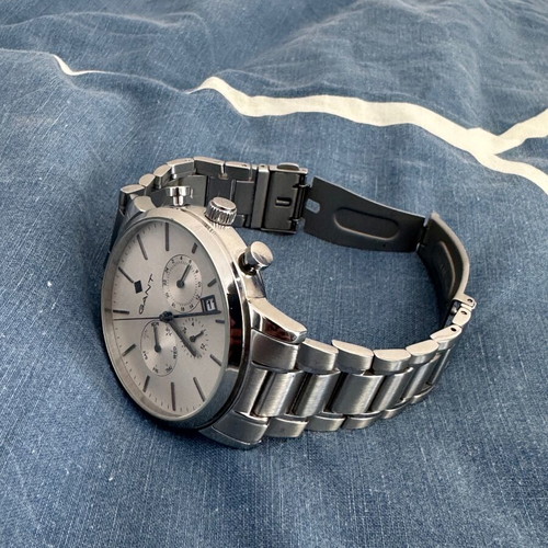 Gant Cleveland men's chronograph watch with silver metal bracelet