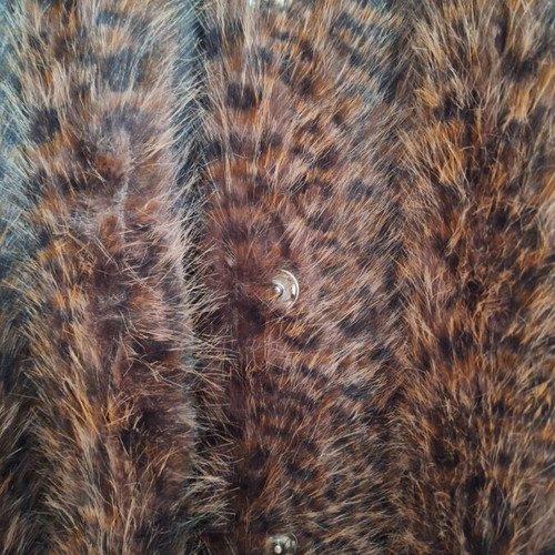 Synthetic fur brown new, one size