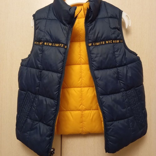 Reversible sleeveless kids vest like new, blue and yellow