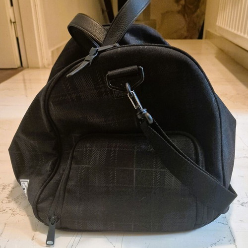 Herschel Novel Carry On Duffle Raven Crosshatch Travel Bag new, black