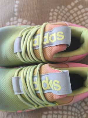 Adidas kids' athletic shoes used size 32 multicolor