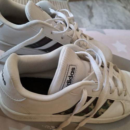 Adidas sneakers kids like new, size 36 2/3, white